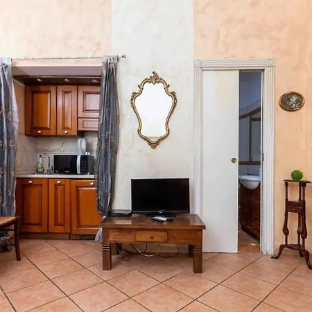 Delizioso Centrale Apartamento Roma